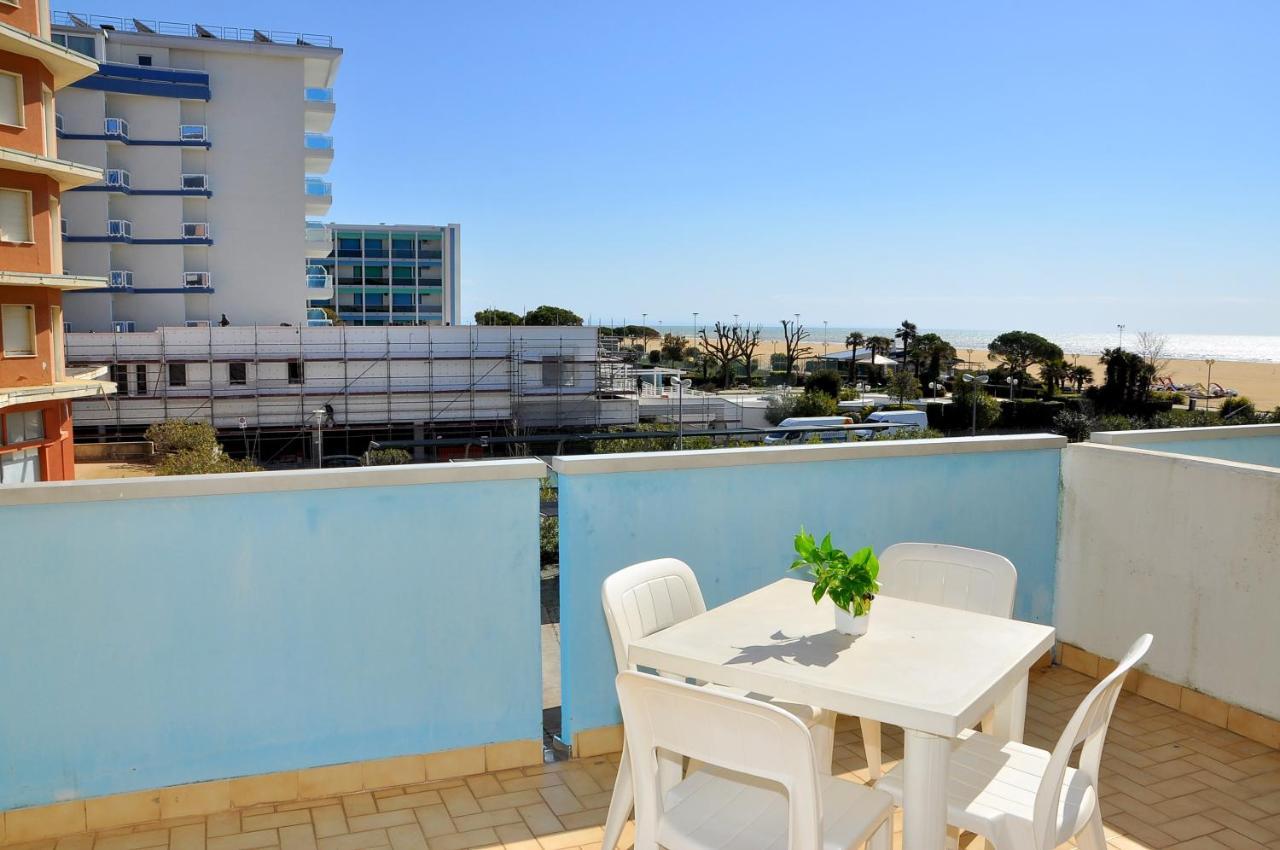 Residence Itaca Bibione Exterior photo